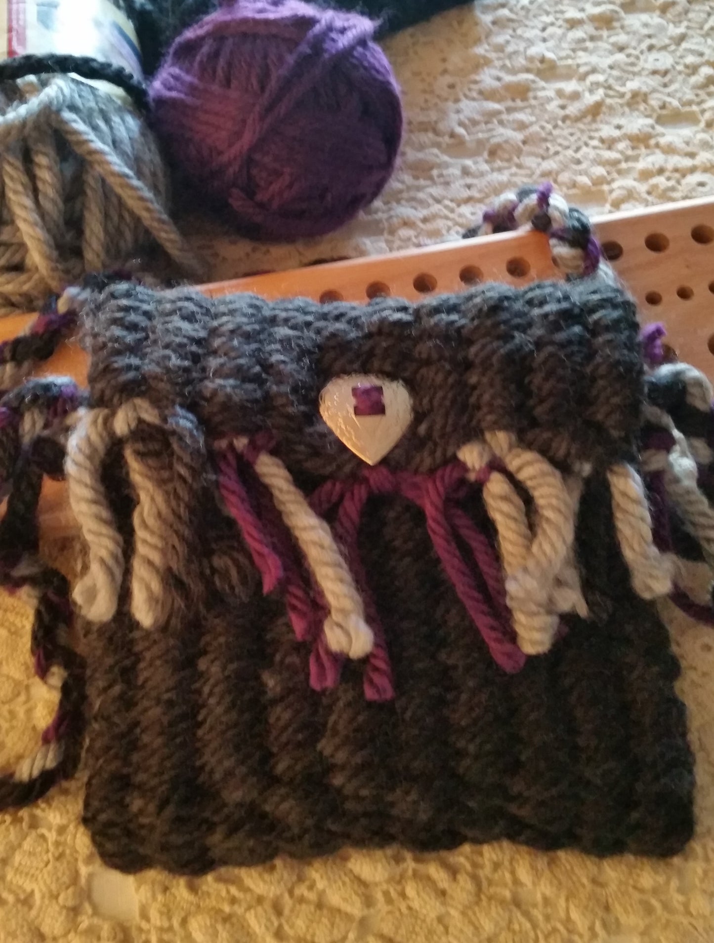 Peg-Loom Weaving