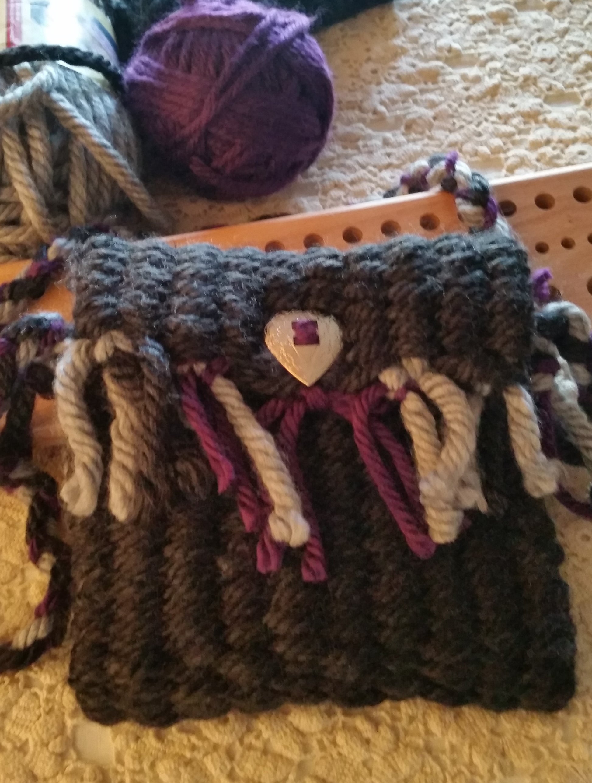 Peg-Loom Weaving